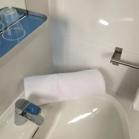 Hotel Little 2*