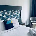 Otel Little